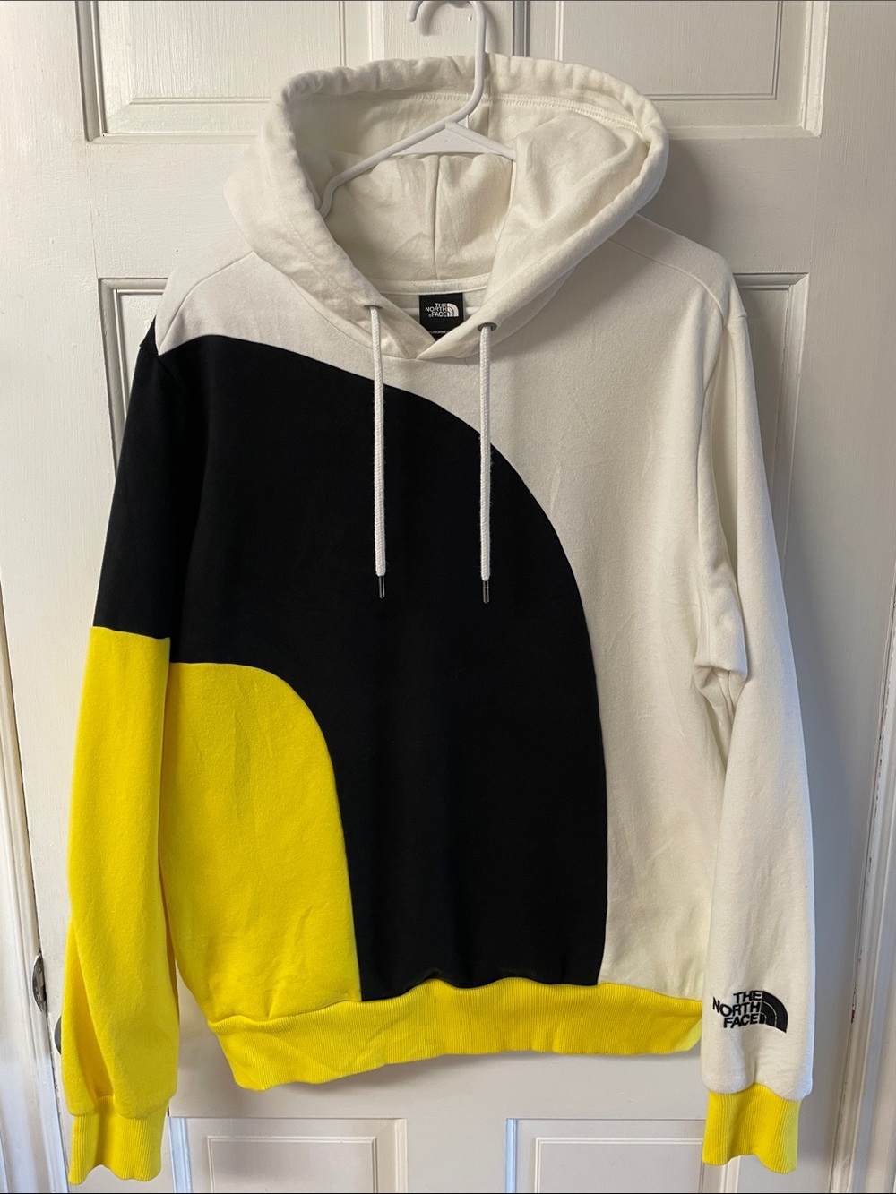 The North Face Luminous Pull Over Hoodie Black/Yellow/White Men’s Size M